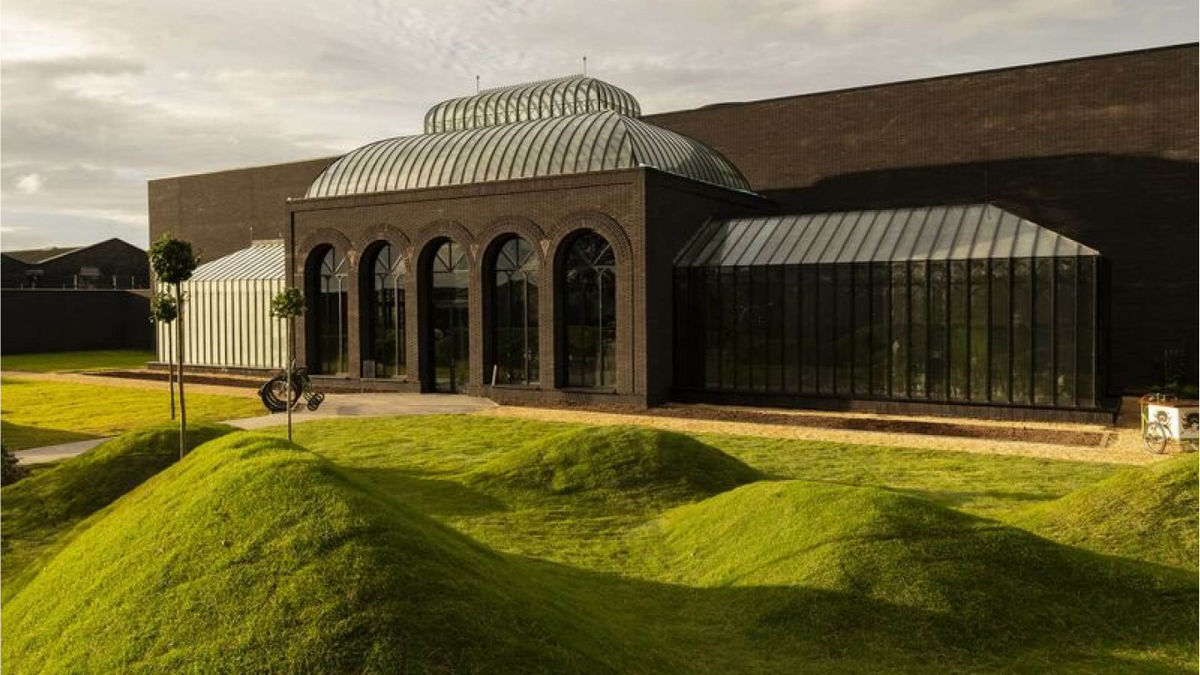 Der Hendrick's Gin Palace