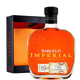 Flasche Rum Barcelo Imperial dominikanischer Rum mit Etui
