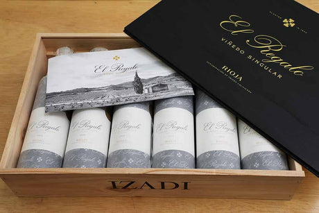 Holzkiste mit 6 Flaschen Izadi El Regalo Viñedo Singular