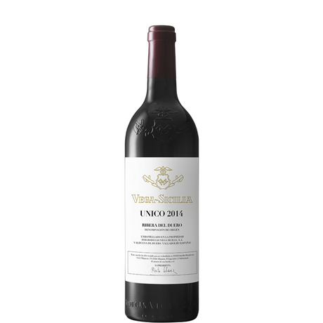 Bottle of Vega Sicilia Único 2015